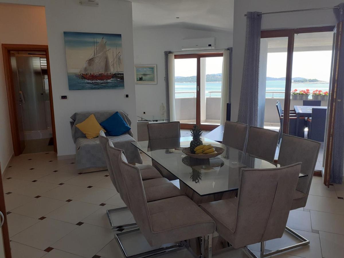 Apartments Sunset Zecevo โรกอซนิซา ภายนอก รูปภาพ